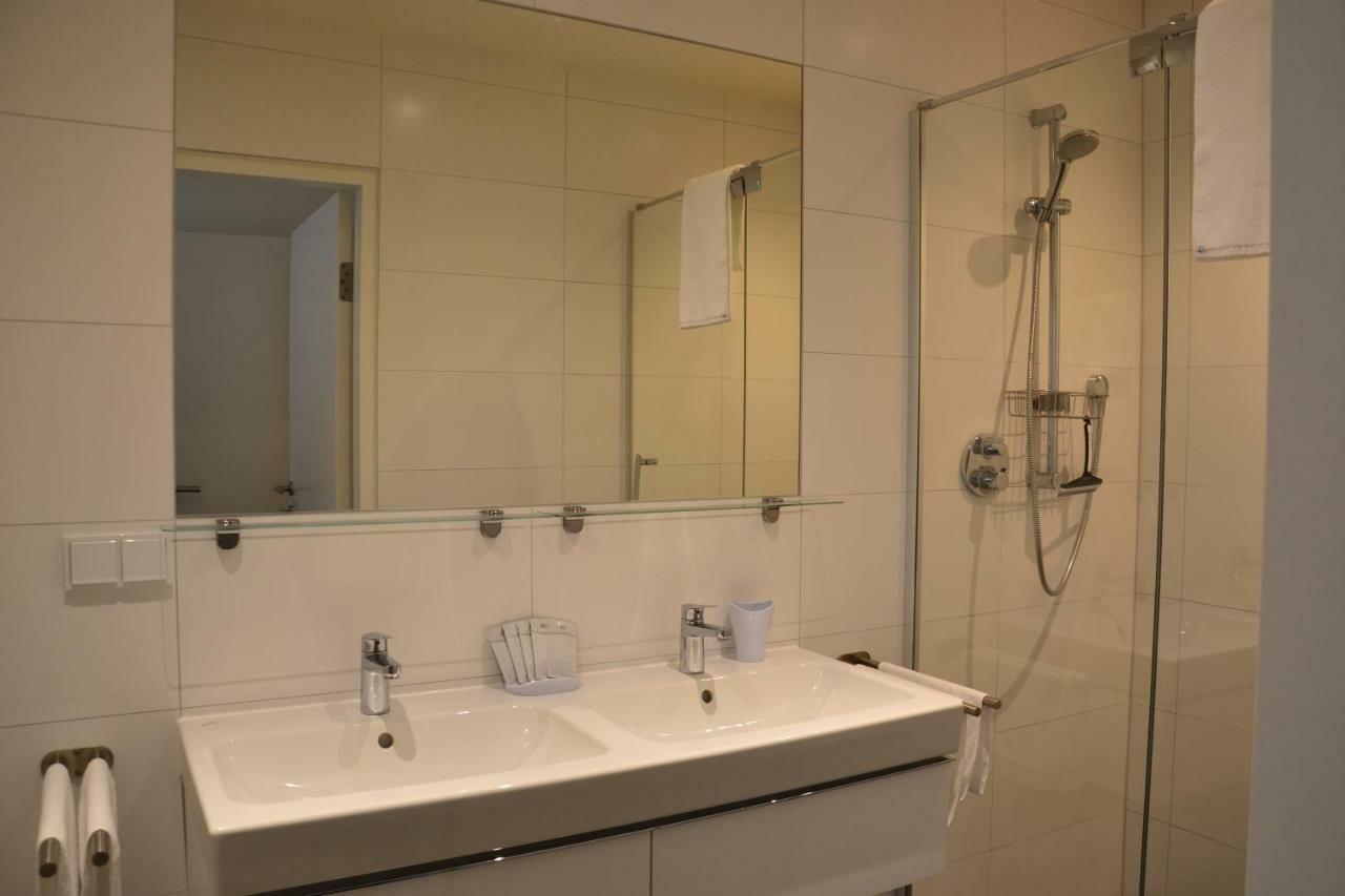 Tt-Rooms - Kontaktlos Mit Self Check-In I Free Parking Graz Ngoại thất bức ảnh